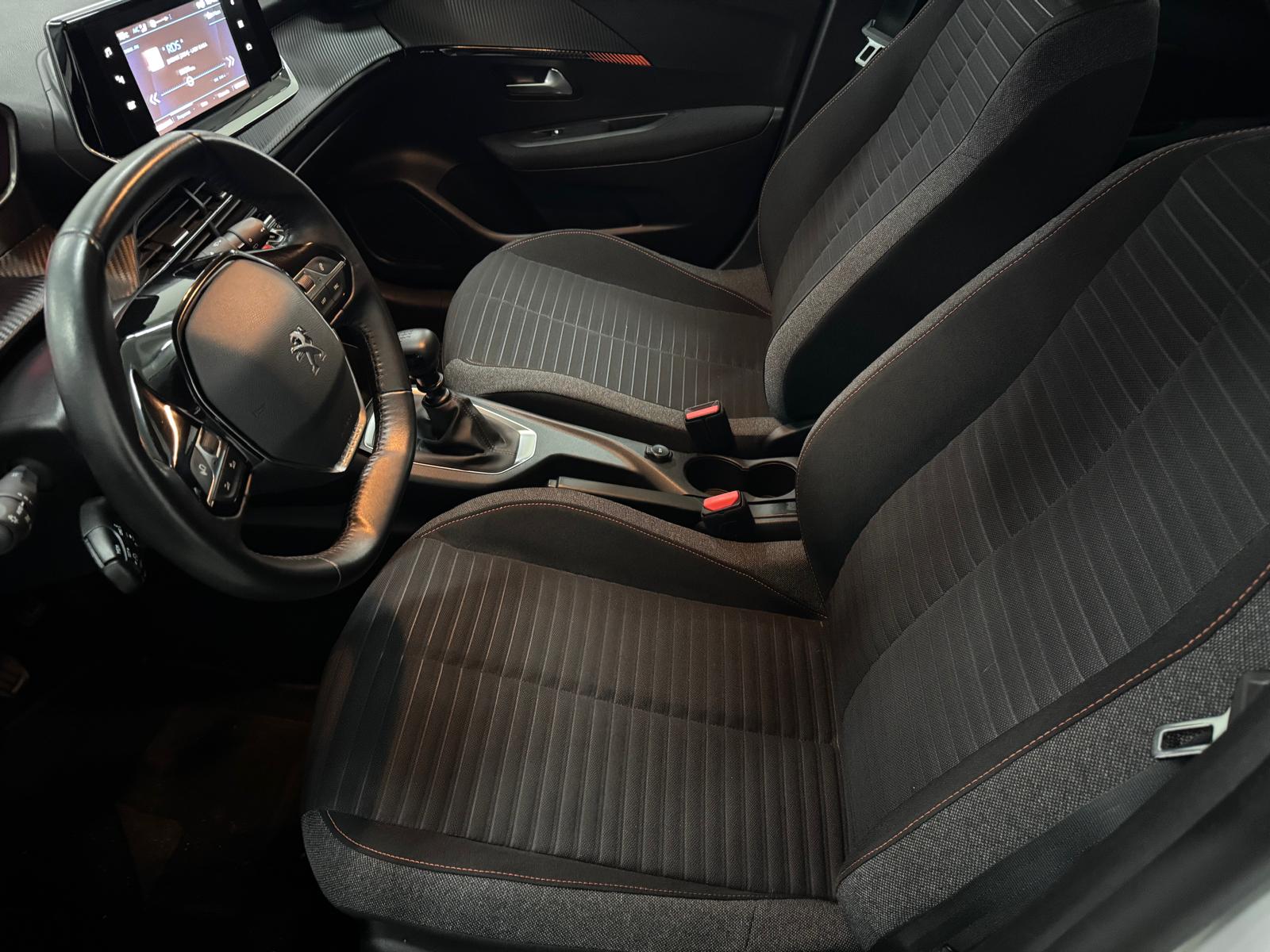
								Peugeot 208 PureTech 100 S&S 5 porte Active Pack full									