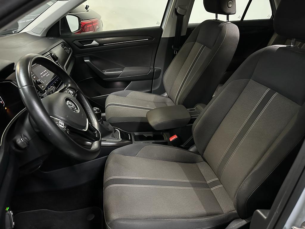
								VOLKSWAGEN T-Roc 1.0TSI 115CV Style full									