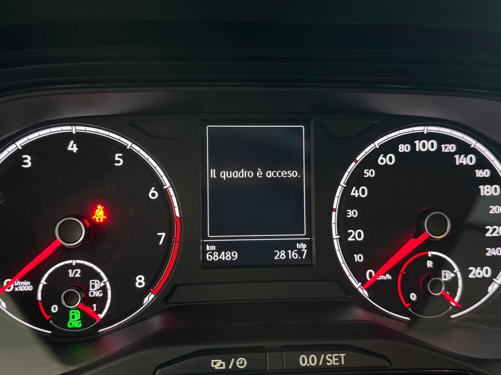 
								Volkswagen Polo 1.0 TGI Trendline 90CV full									