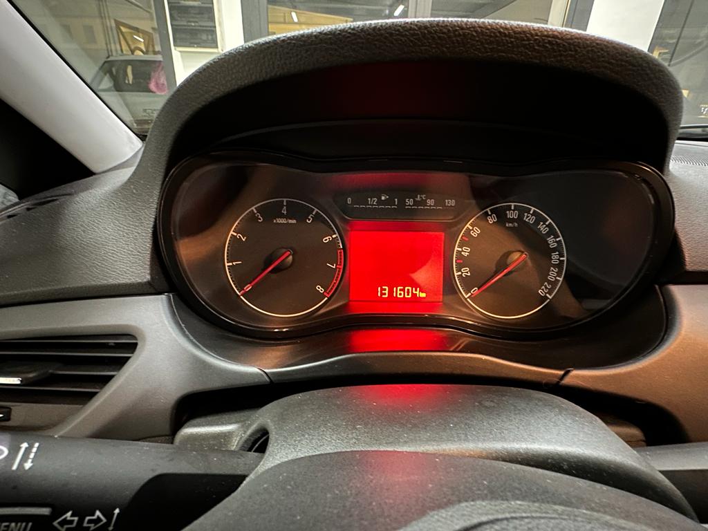 
								OPEL Corsa 1.4 GPL Tech 90CV Cosmo full									