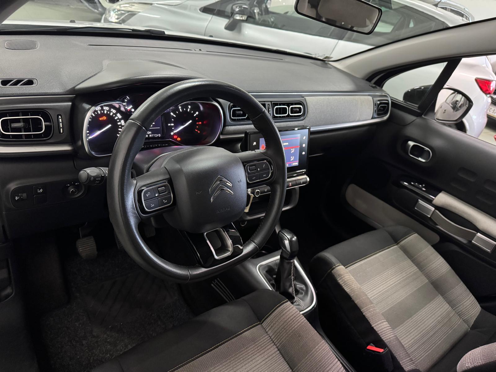 
								Citroen C3 PureTech 82 S&S Uptown 83CV full									