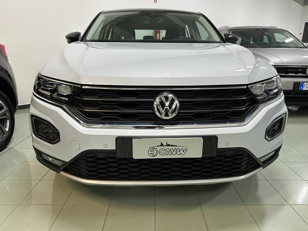 
								VOLKSWAGEN T-Roc 1.0TSI 115CV Style full									