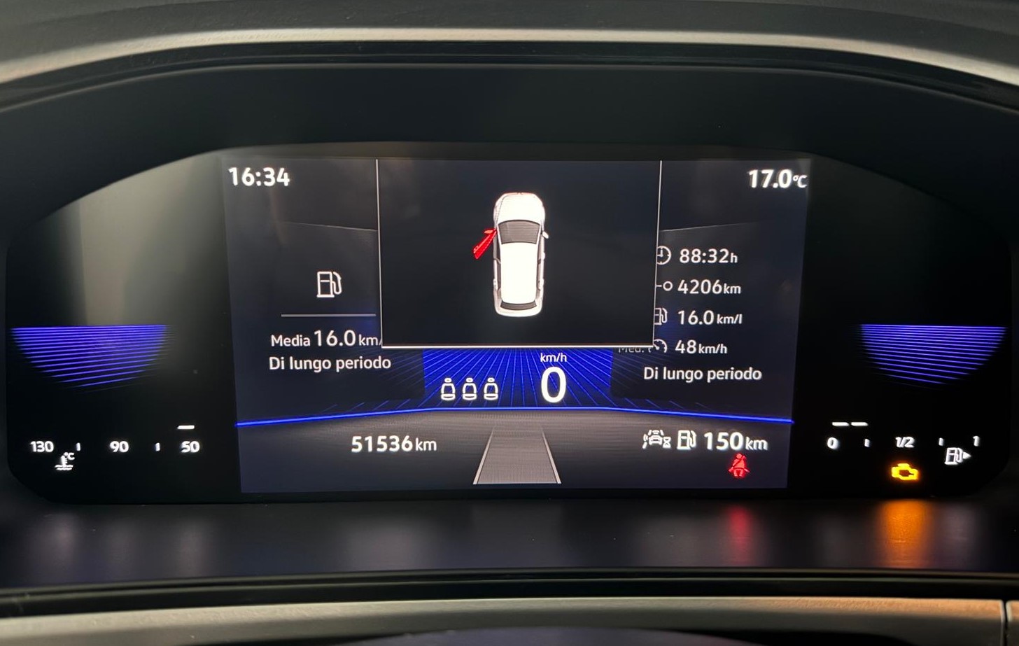 
								Volkswagen T-Roc 1.0 TSI Life full									