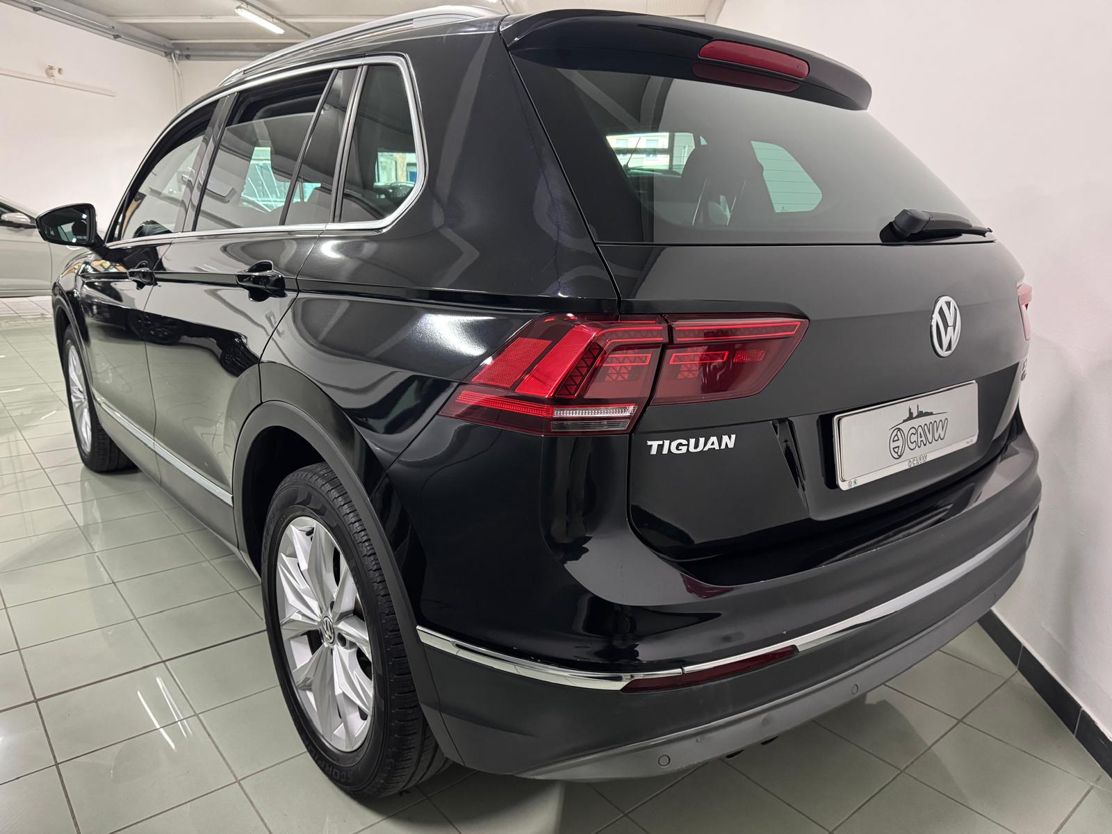 
								Volkswagen Tiguan 2.0 TDI SCR DSG 4Motion full									