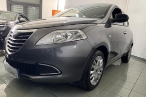 Lancia Ypsilon 1.2 69CV 5 porte Gold