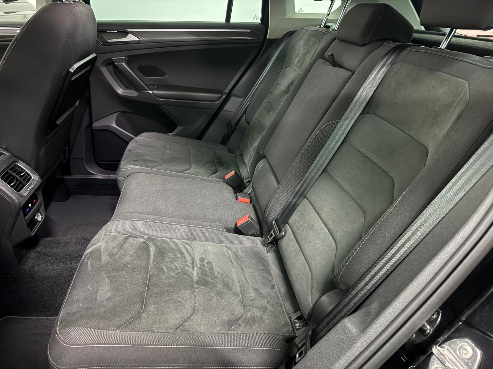 
								Volkswagen Tiguan 2.0 TDI SCR DSG 4Motion full									