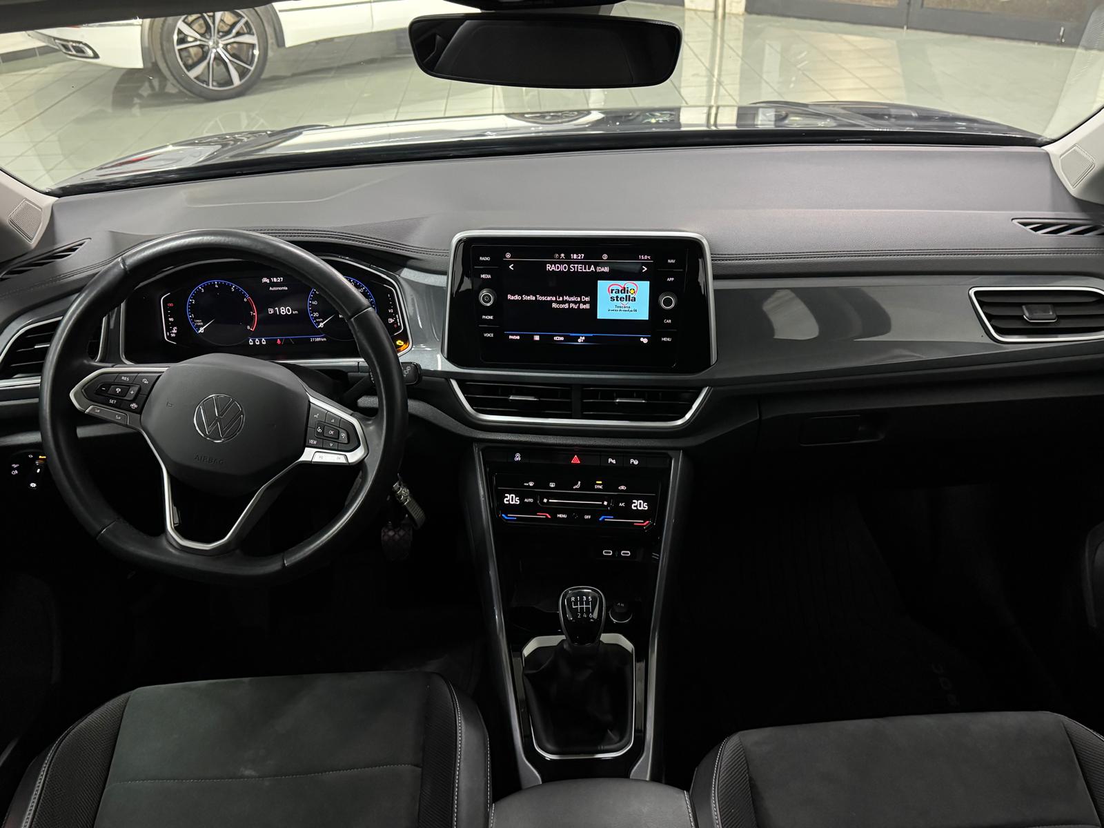 
								Volkswagen T-Roc 1.0 TSI Style full									