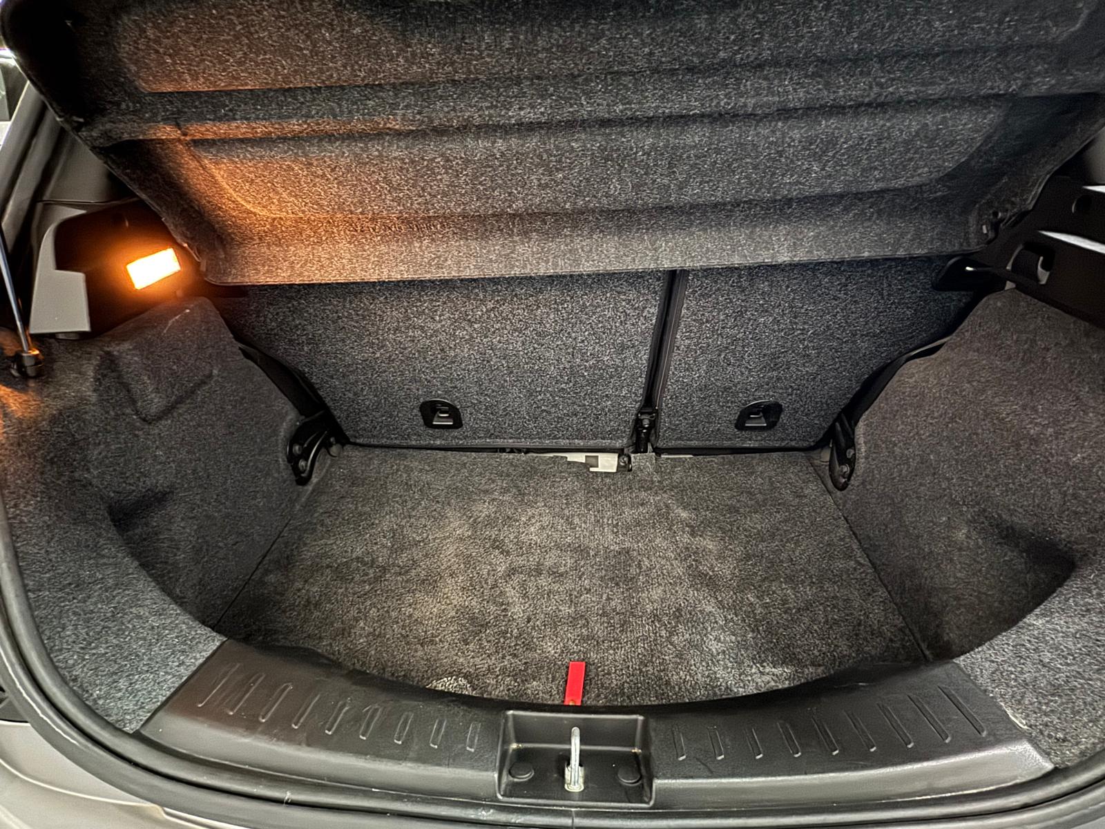 
								Lancia Ypsilon 1.2 69CV 5 porte Gold full									
